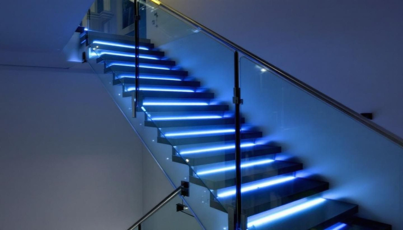 Comment les innovations en éclairage transforment-elles les escaliers modernes ?